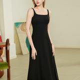 Solid color long dress