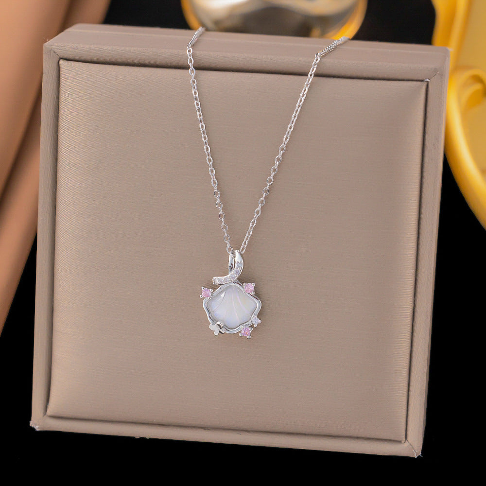 Titanium Steel Shell Pendant Necklace