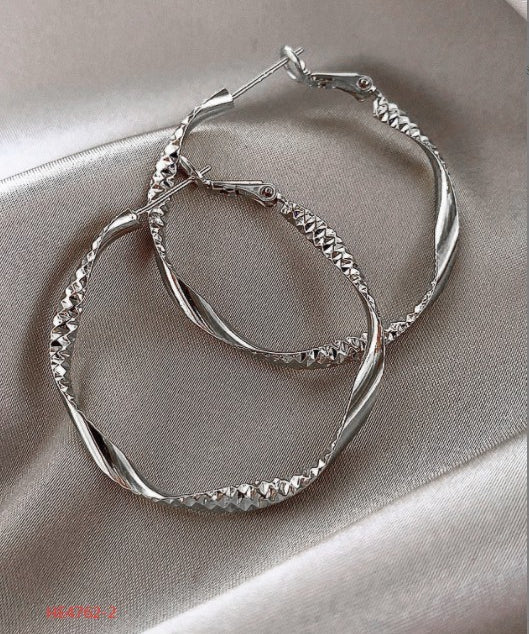 Textured Hoop Earrings (Gold & Silver, Silver Needles)